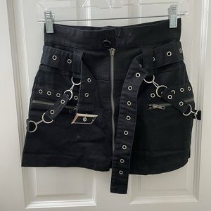 black lf grommet skirt